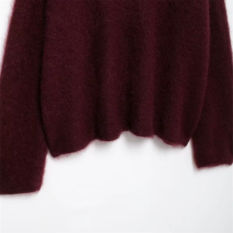 Wilhelmine - Women's Round Long Sweater - photo 11
