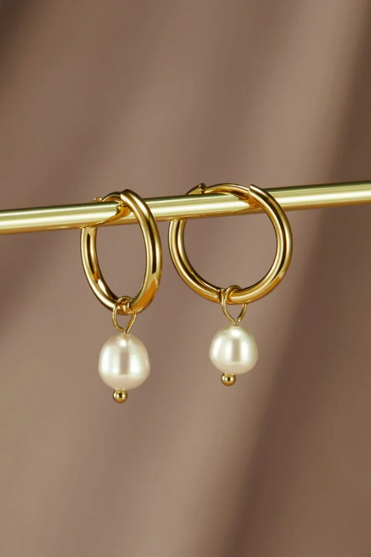Charlotte - Women's Coastal-Inspired Pearl Hoop Earrings - photo 2
