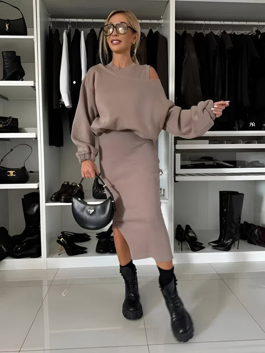 Corinne - Women's Midi Sweater - photo 2