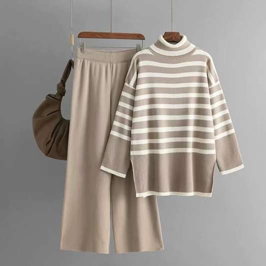 Wilhelmina - Women's Striped Wide-Leg Sweater - photo 2
