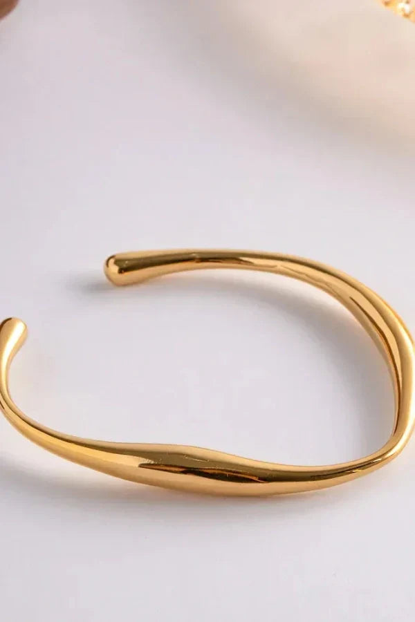 Amy - Women's Gold Bangle Elegant Jewellery Bracelet - photo 6