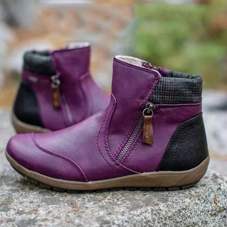 Cleo - Women's Classic Flat Boots