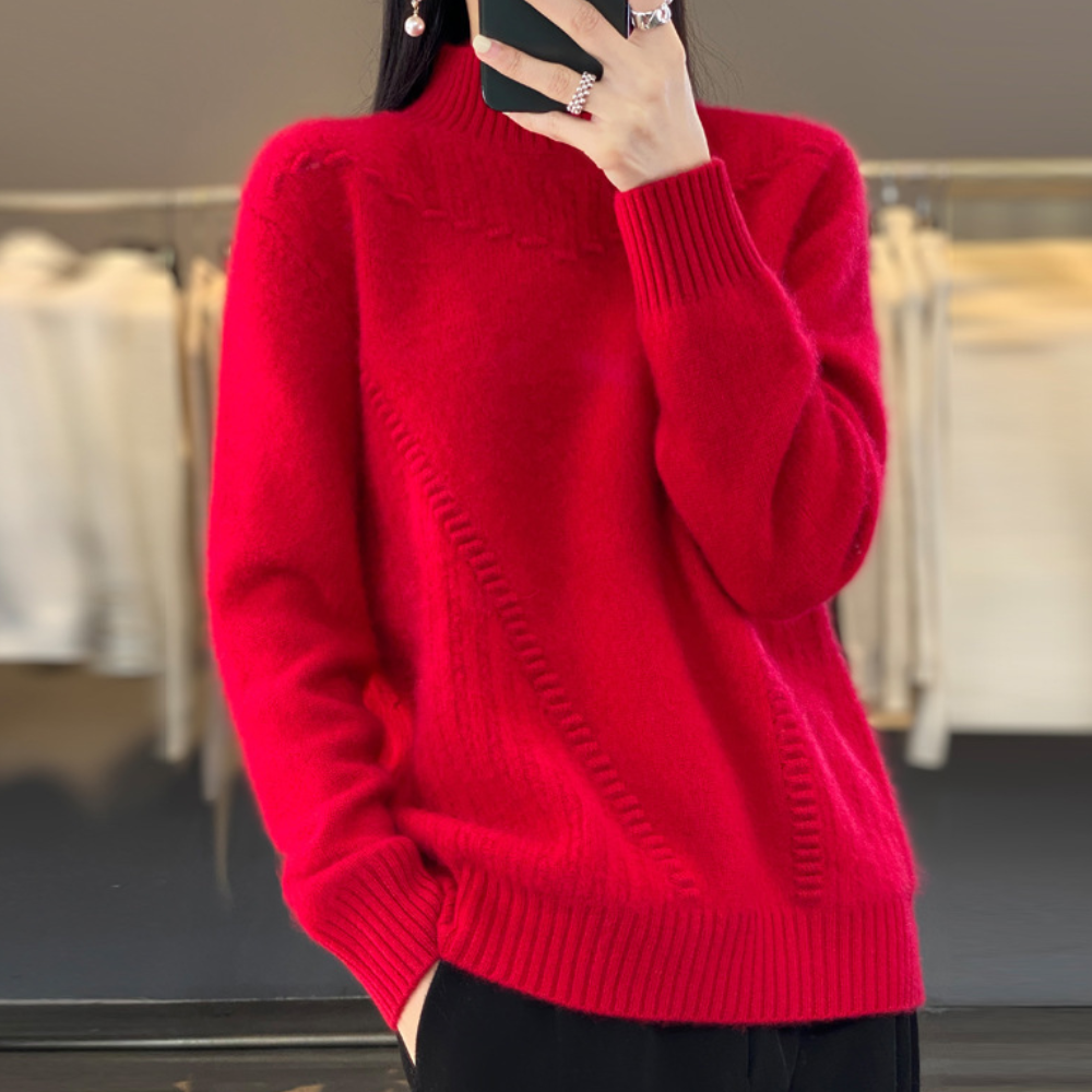 Oriane - Women's Medium Knit Sweater