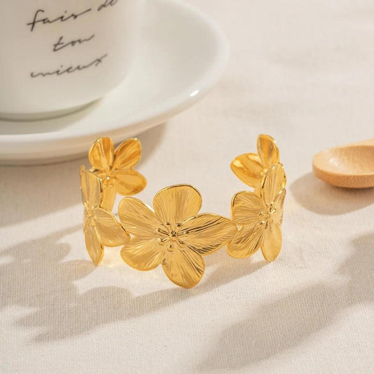 Caitlin - Women's Cuff Charm Jewelry - photo 2