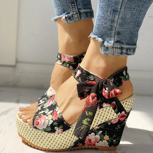 Rosalind - Women's Comfort Floral Sandal - photo 2