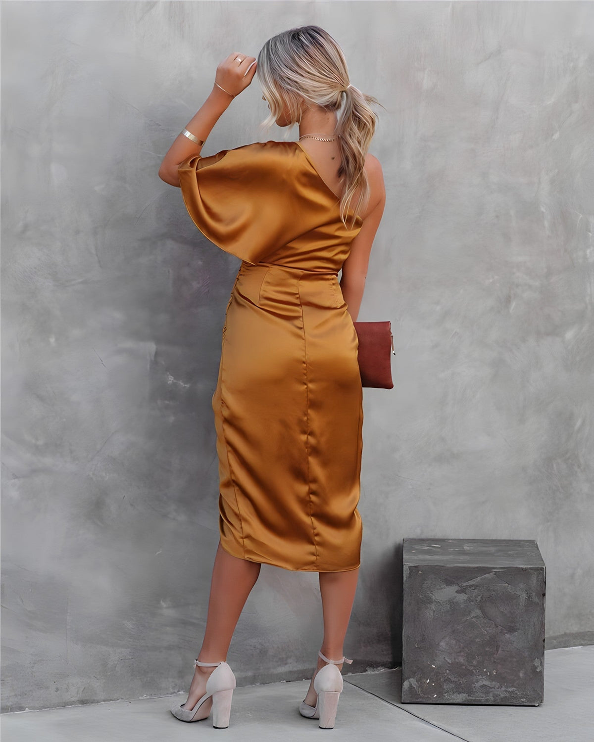 Nerissa - Women's Sheath Midi Dress