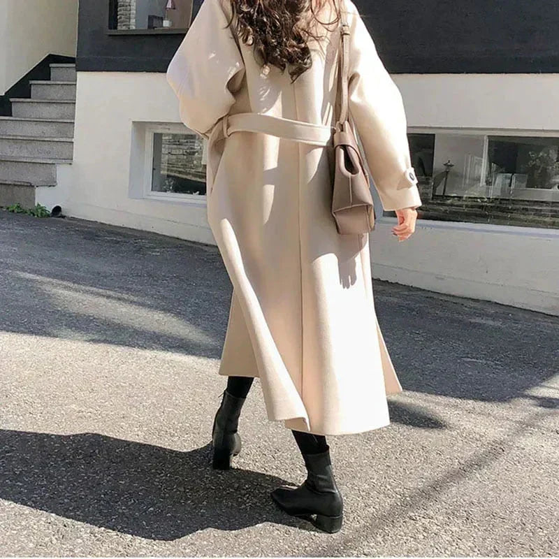 Winnifred - Women's Lightweight Trenchcoat - photo 4