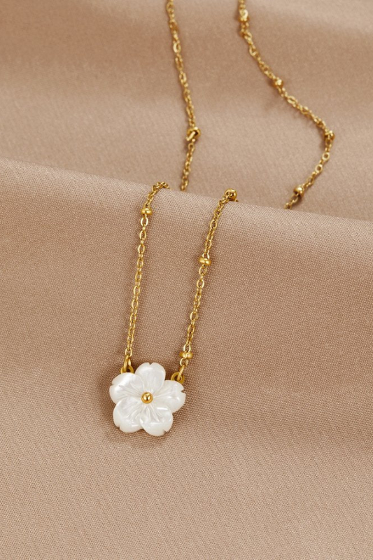 Hazel - Women's Flower Pendant Gold Necklace - photo 2