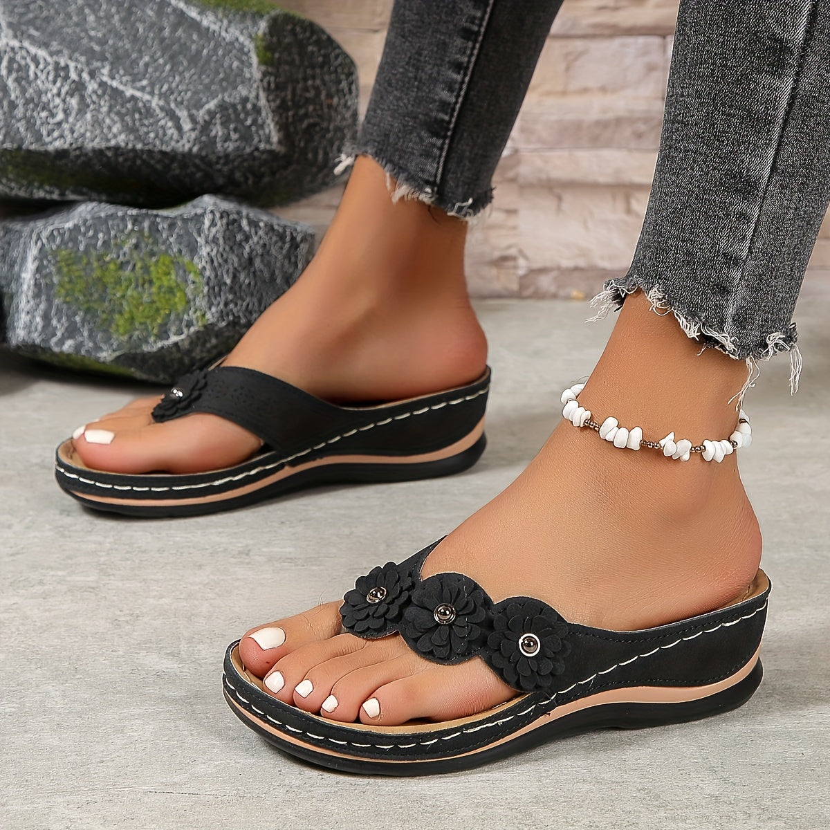 Lorraine - Women's Comfortable Summer Sandals - photo 15