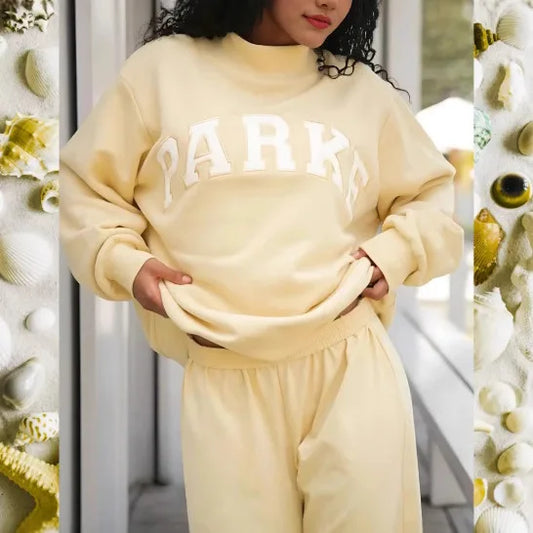 Emmeline - Women's Graphic Oversized Jumper - photo 2