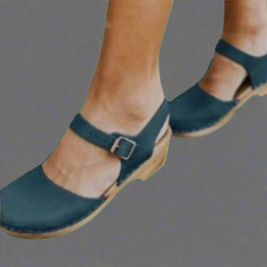 Petra - Women's Platform Clogs Flats - photo 2
