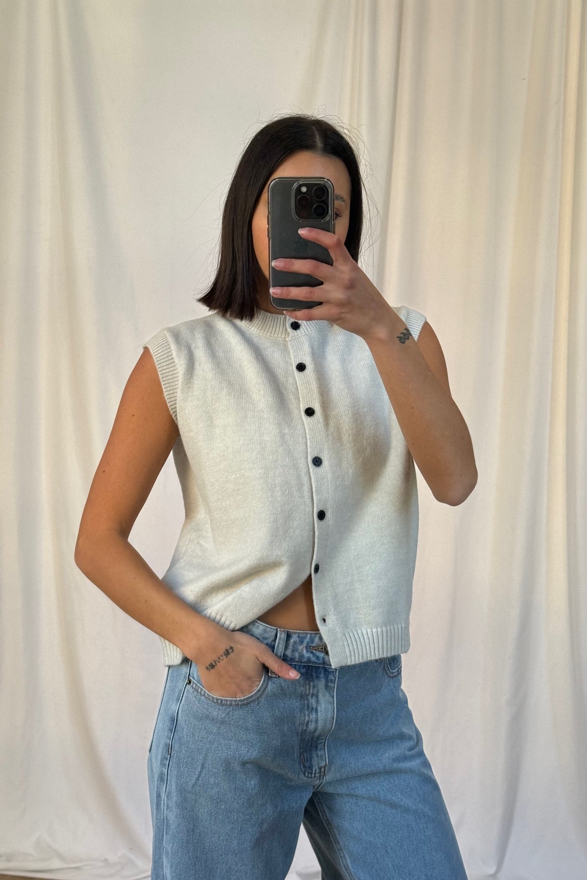 Orla - Women's Relaxed Knit Sweater - photo 9