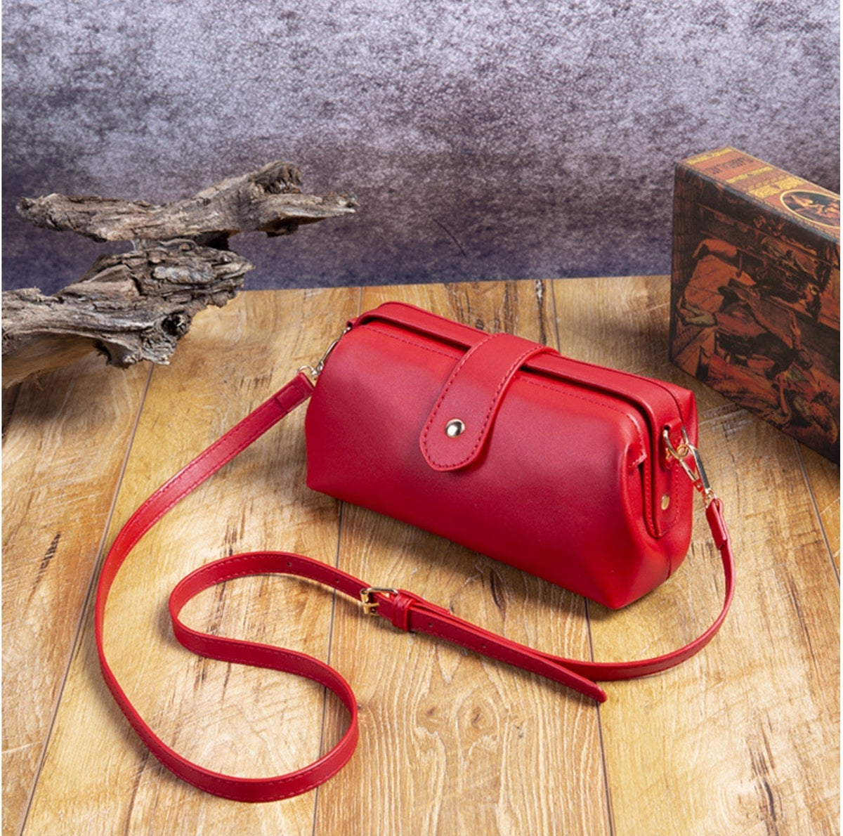 Estelle - Women's Crossbody Strap Lightweight Bag - photo 12