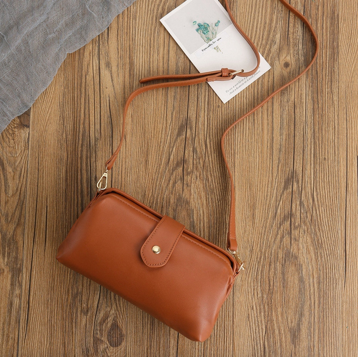 Estelle - Women's Crossbody Strap Lightweight Bag - photo 6