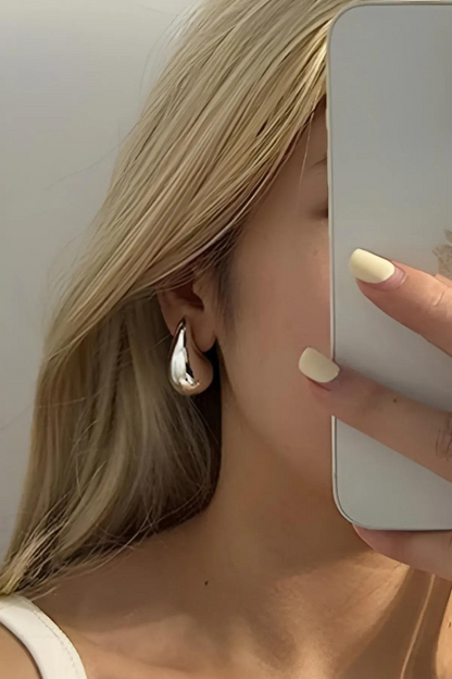 Delia - Women's Gold Raindrop Earrings