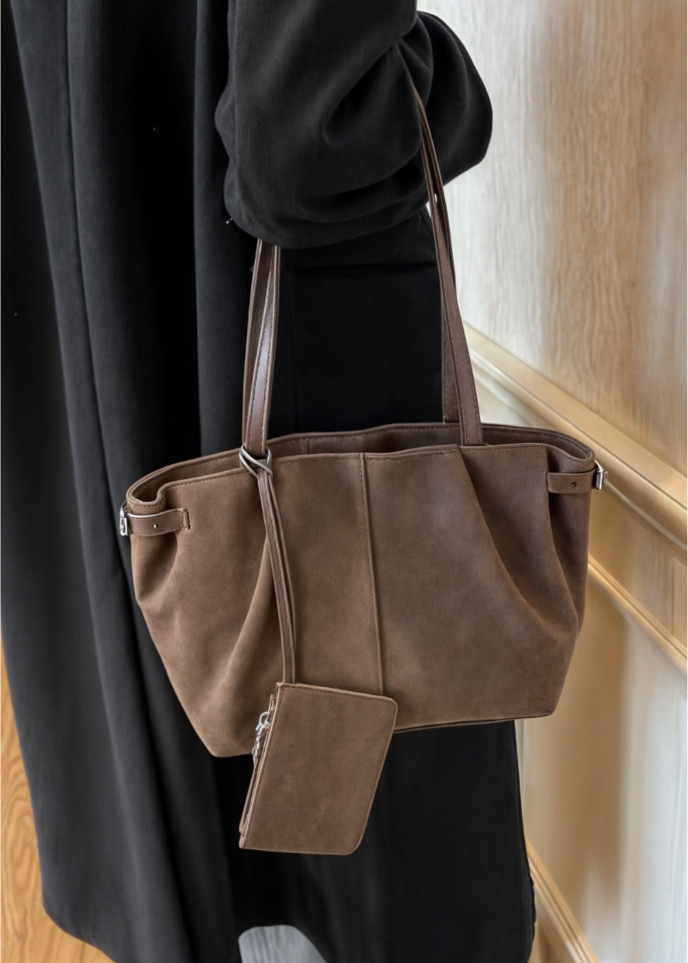 Arden - Women's Suede Bag BB - photo 4