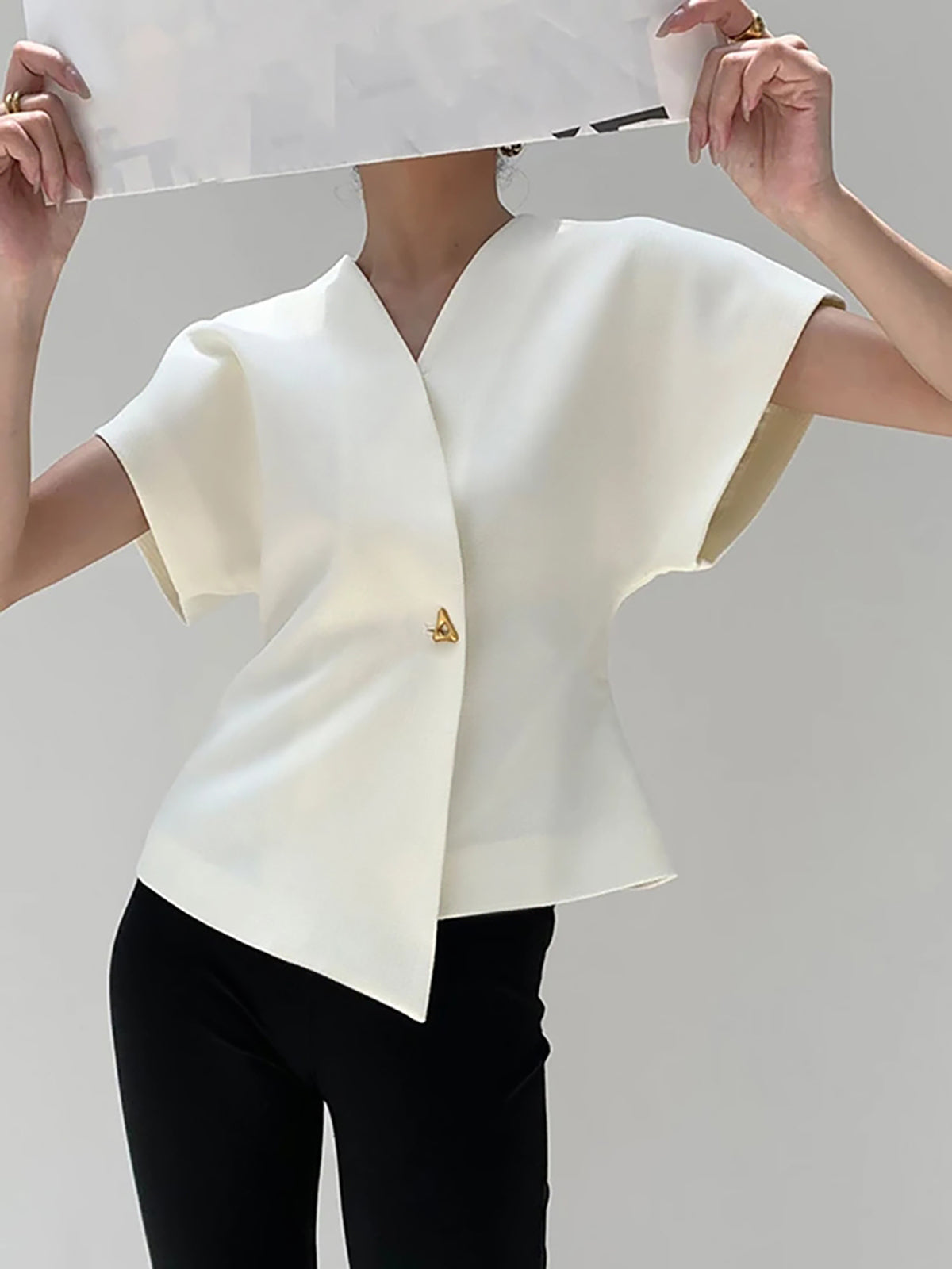 Rosalie - Women's V-neck Medium Top
