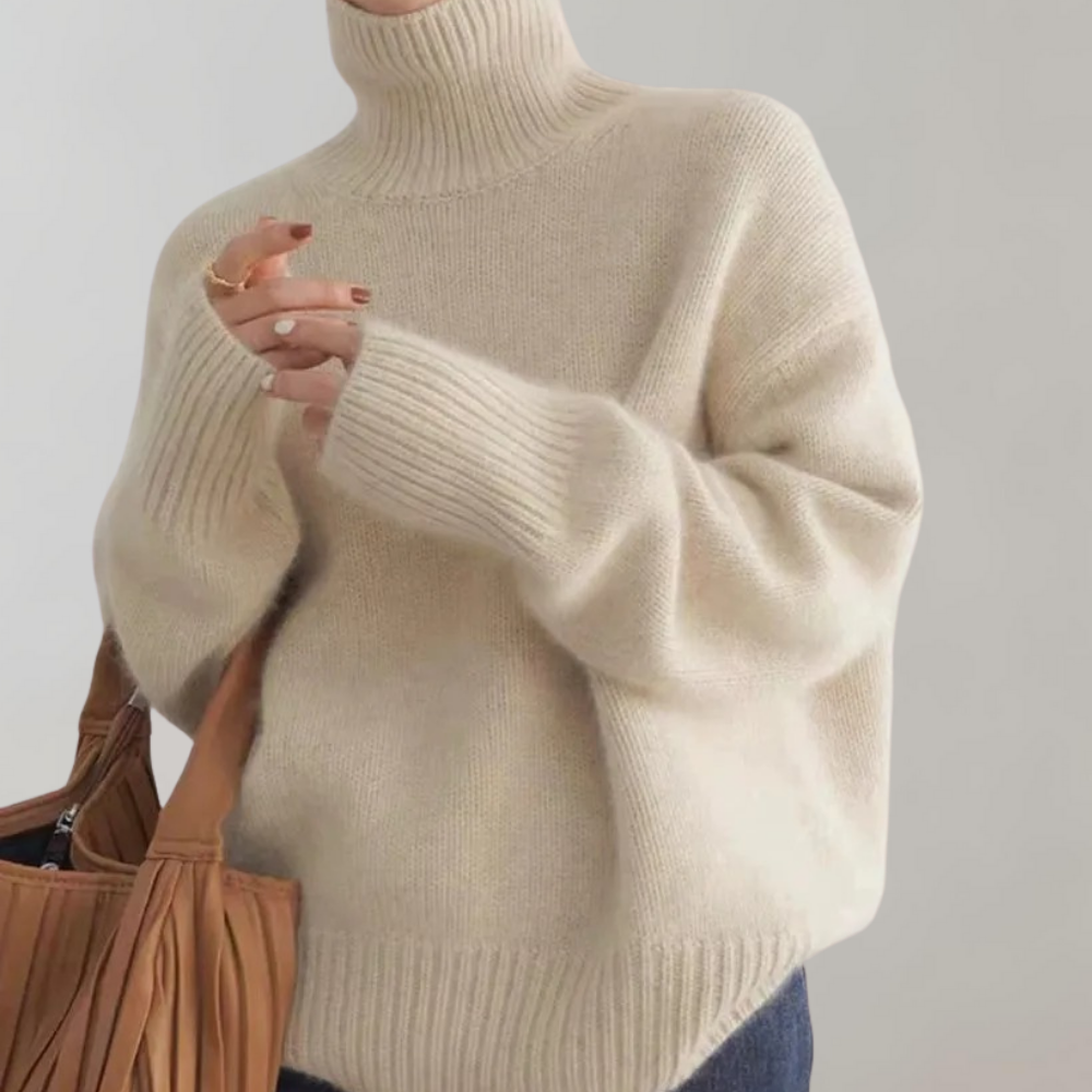 Zelda - Women's Turtleneck Medium Sweater