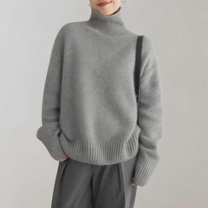 Zelda - Women's Turtleneck Medium Sweater