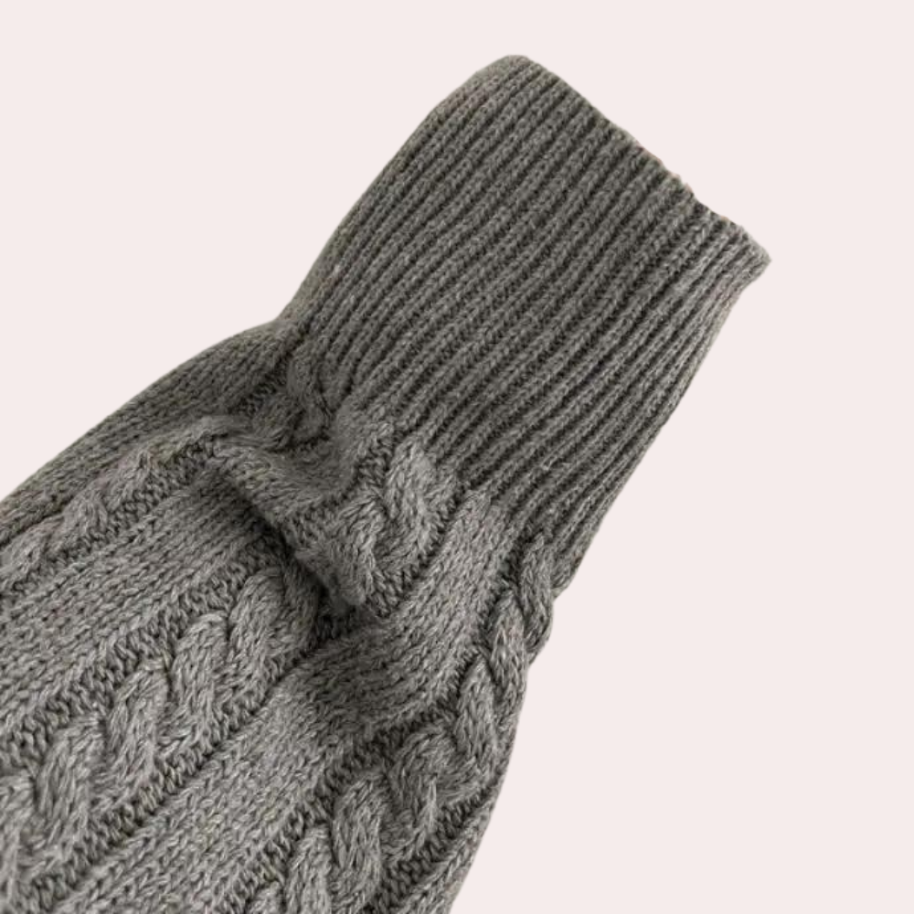 Clarisse - Women's Medium Cable-Knit Sweater