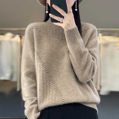 Oriane - Women's Medium Knit Sweater