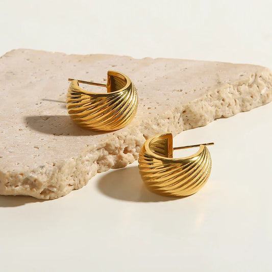 Margie - Women's Earrings Vintage-Inspired Elegant Design - photo 2