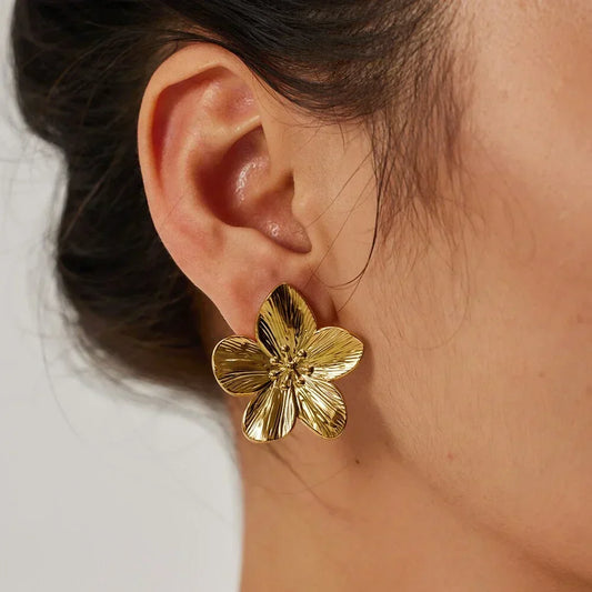 Honor - Women's Floral Statement Earrings Feminine and Elegant - photo 1
