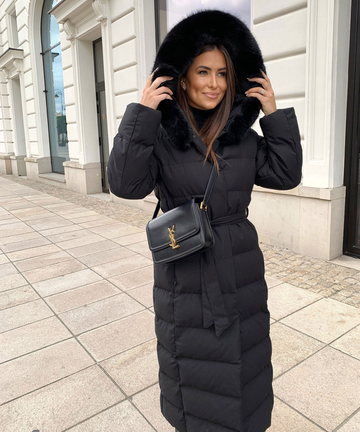 Zelda - Women's Fur Hooded Coat - photo 12