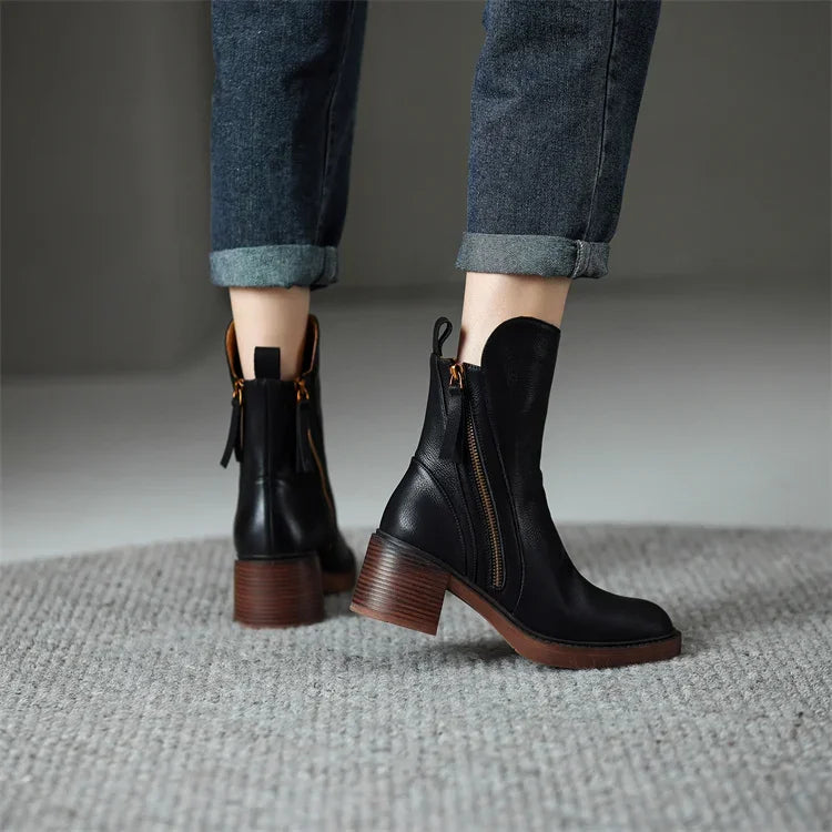 Isadora - Women's Ankle Leather Boots - photo 3