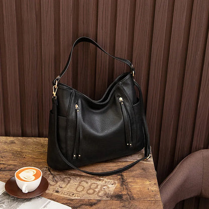 Perrine - Women's Leather Crossbody Strap Bag - photo 6