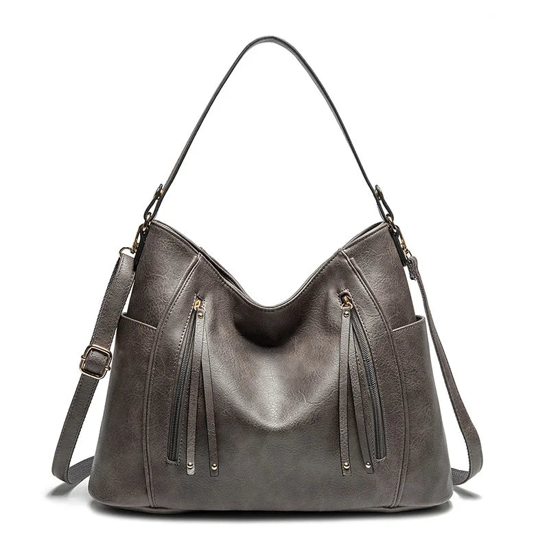 Perrine - Women's Leather Crossbody Strap Bag - photo 5