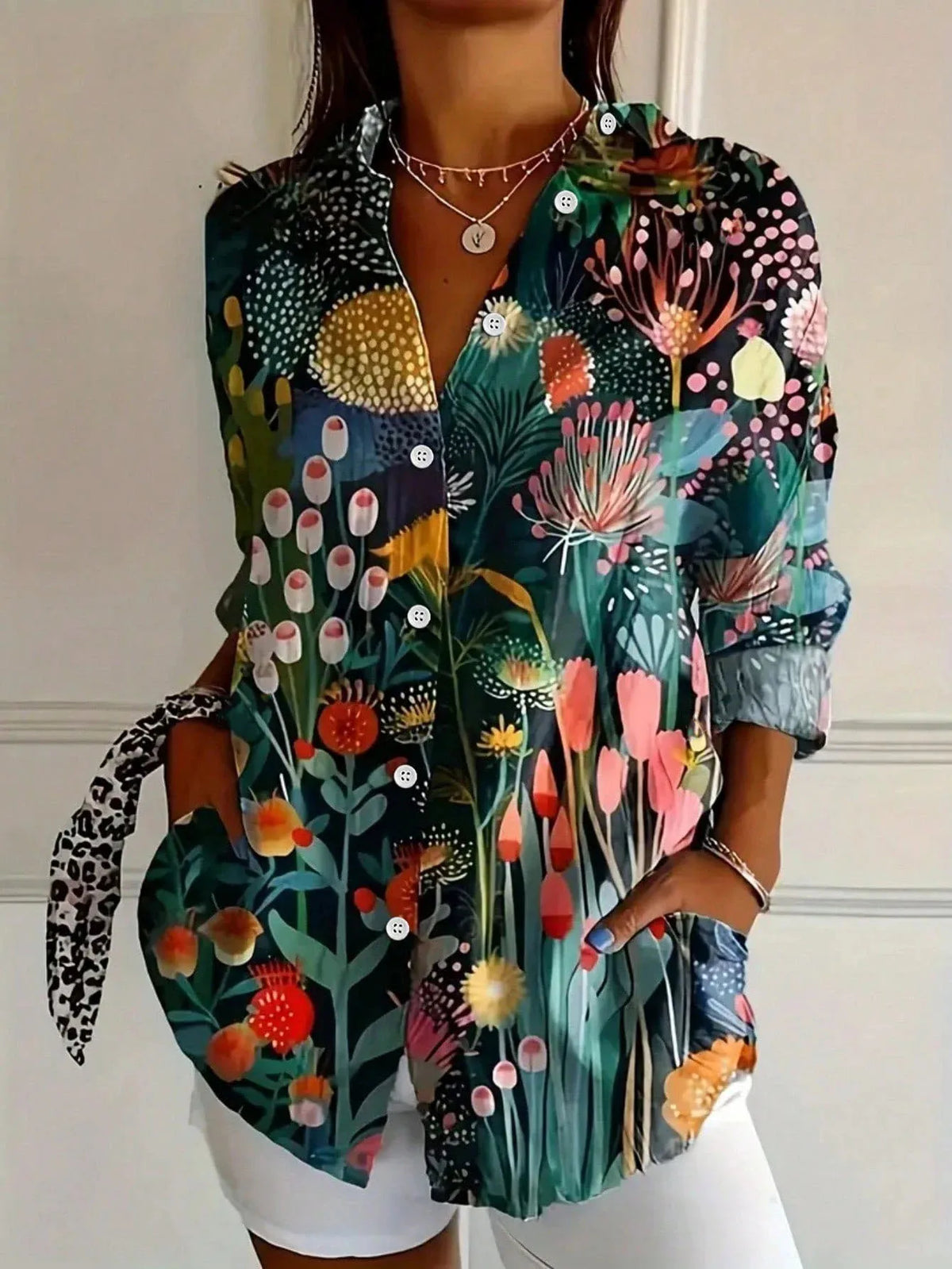 Rhiannon - Women's Long Abstract Blouse - photo 3