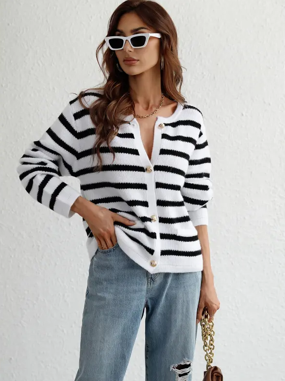Anneliese - Women's Long Knitted Cardigan - photo 9