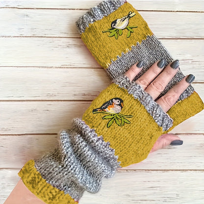 Verity - Women's Wool Vintage-Inspired Gloves - photo 9