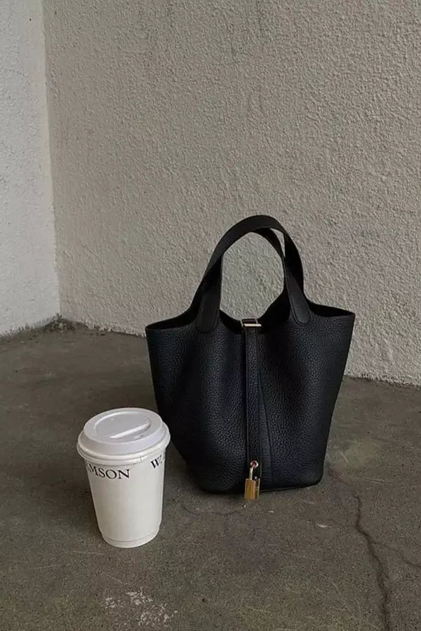 Melisande - Women's Crossbody Strap Bag