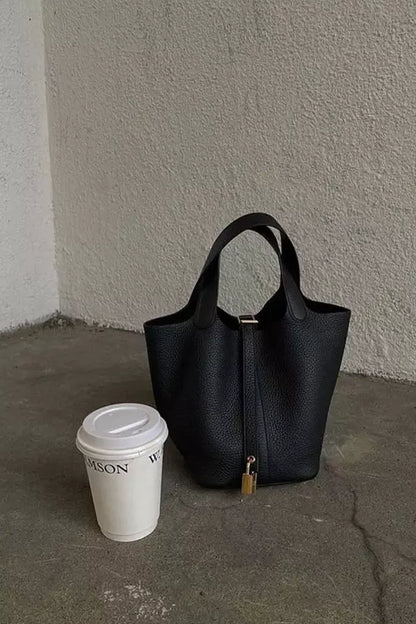 Melisande - Women's Crossbody Strap Bag