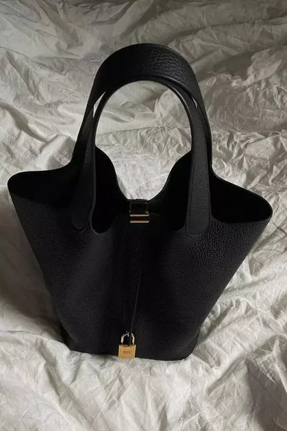 Melisande - Women's Crossbody Strap Bag