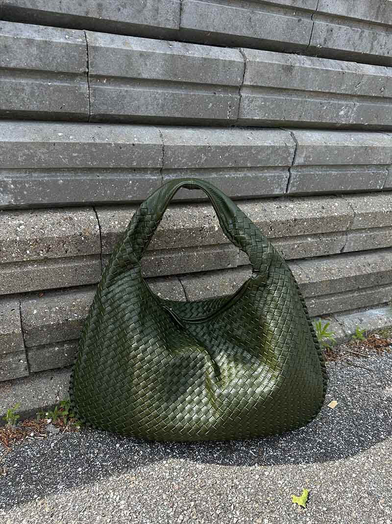 Martha - Women's Woven Shoulder Bag XL - photo 17