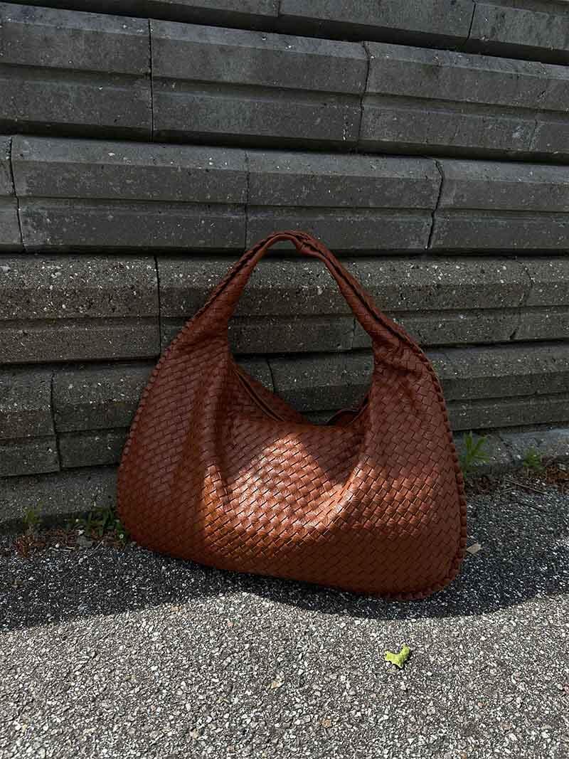 Martha - Women's Woven Shoulder Bag XL - photo 32