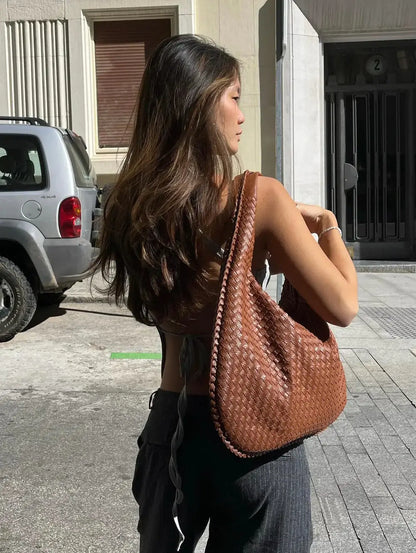 Martha - Women's Woven Shoulder Bag XL - photo 33