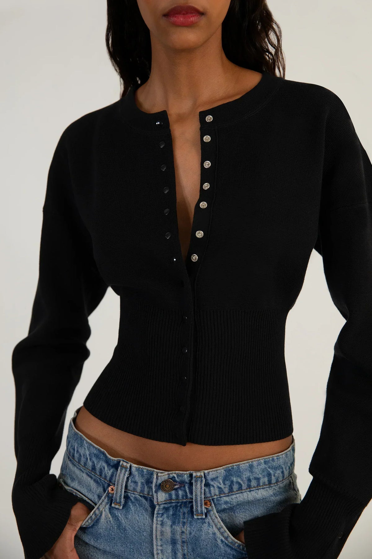 Anneliese - Women's Cropped Knit Sweater - photo 6