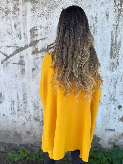 Delphine - Women's Oversized V-Neck Sweater - photo 8