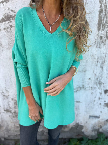 Delphine - Women's Oversized V-Neck Sweater - photo 9