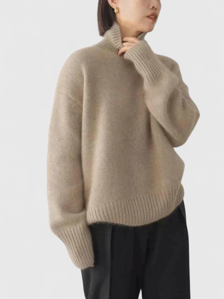 Agnes - Women's Relaxed Sweater - photo 3