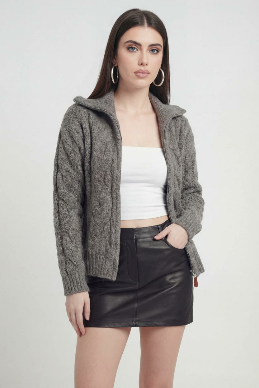 Marguerite - Women's Relaxed Sweater - photo 2
