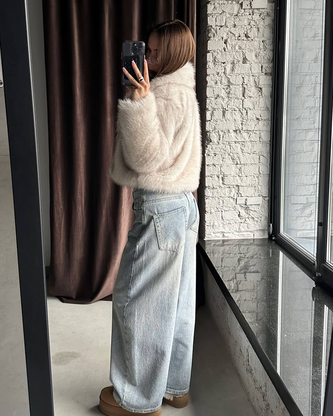 Eliane - Women's Cropped Fur Jacket - photo 2