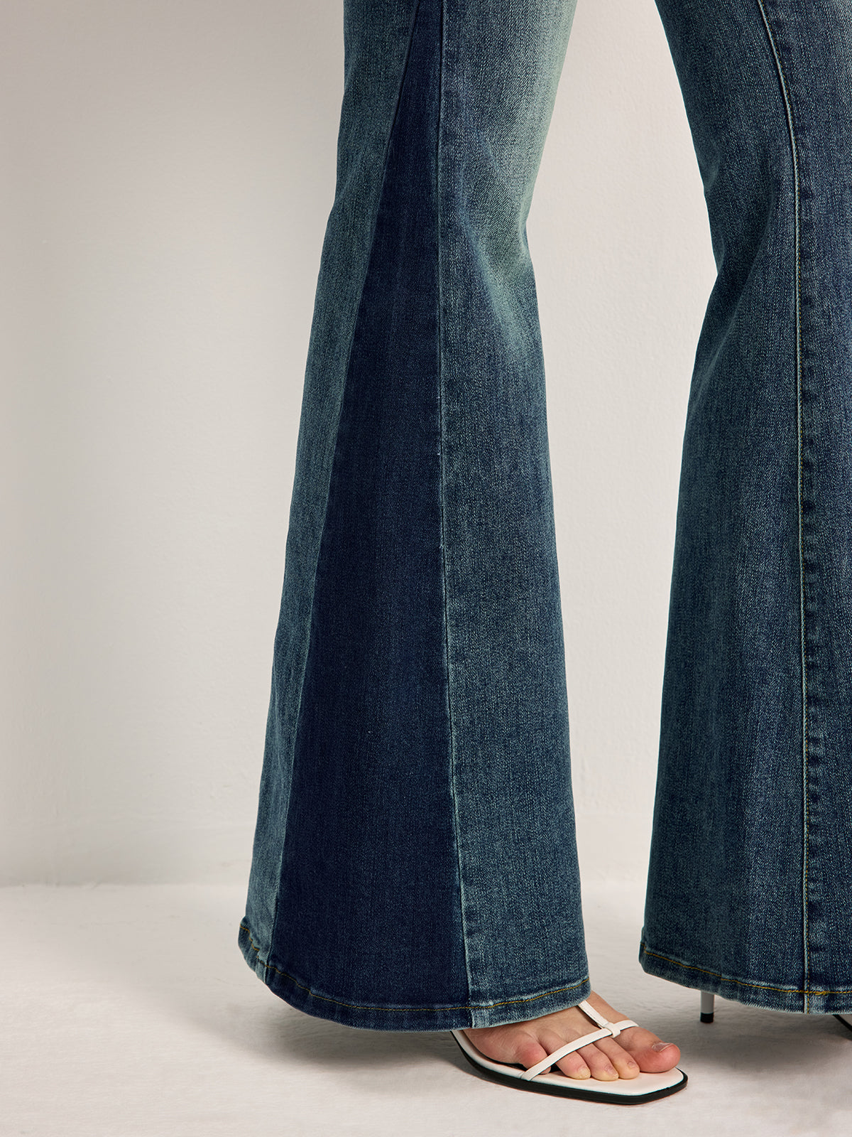 Fleur - Women's Two-Tone Bootcut Jeans - photo 7