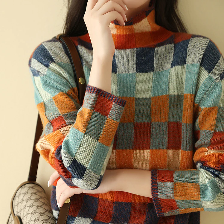 Kirsten - Women's Patchwork Knit Sweater - photo 2