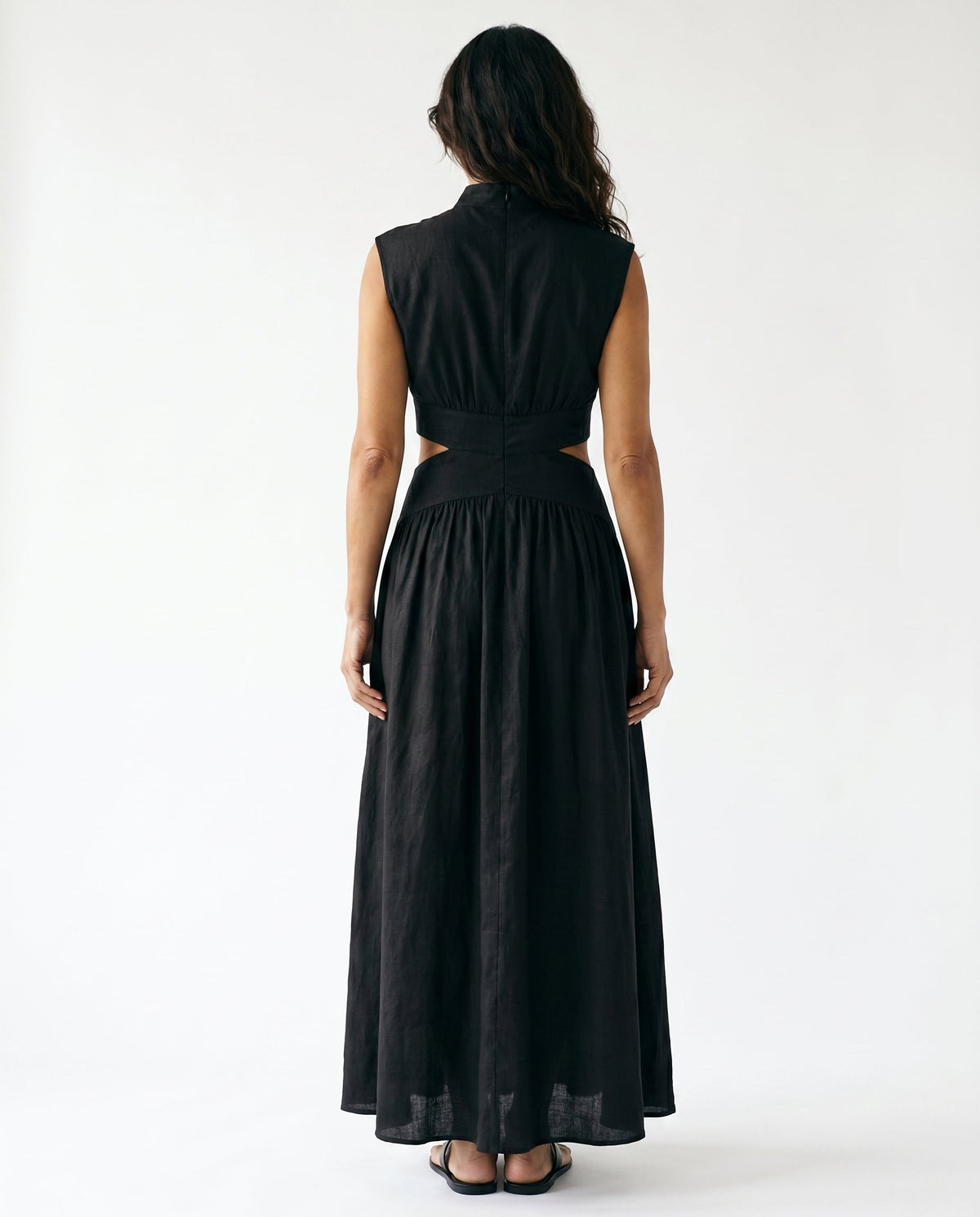 Winnifred - Women's Maxi Cutout Dress - photo 4