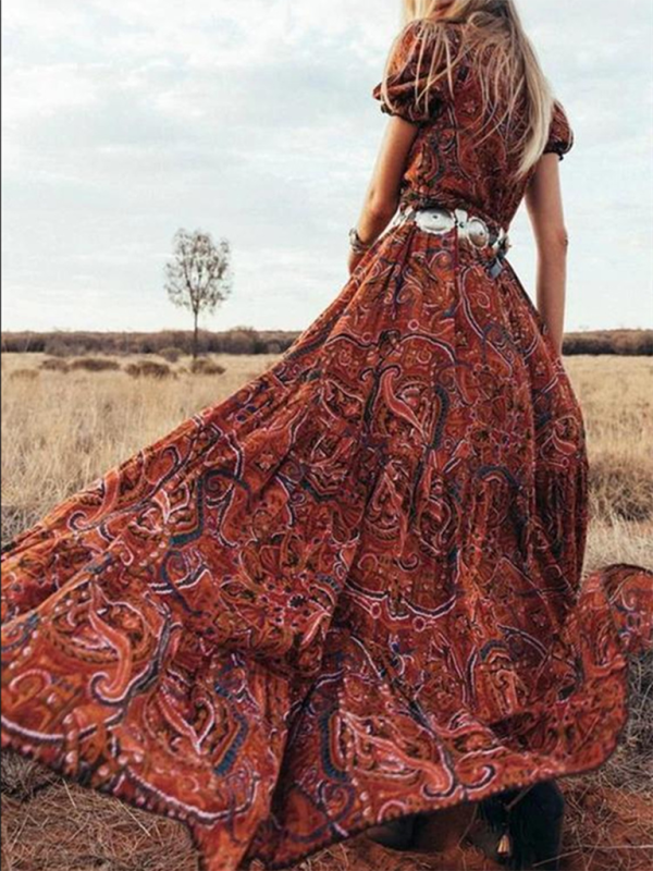 Coraline - Women's Bohemian Maxi Dress with Paisley Print and V-Neck - photo 4